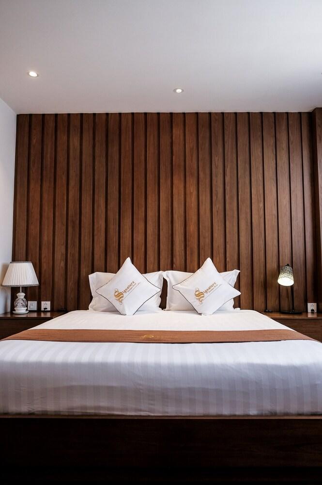 Signature Boutique Hotel Хошимін Екстер'єр фото