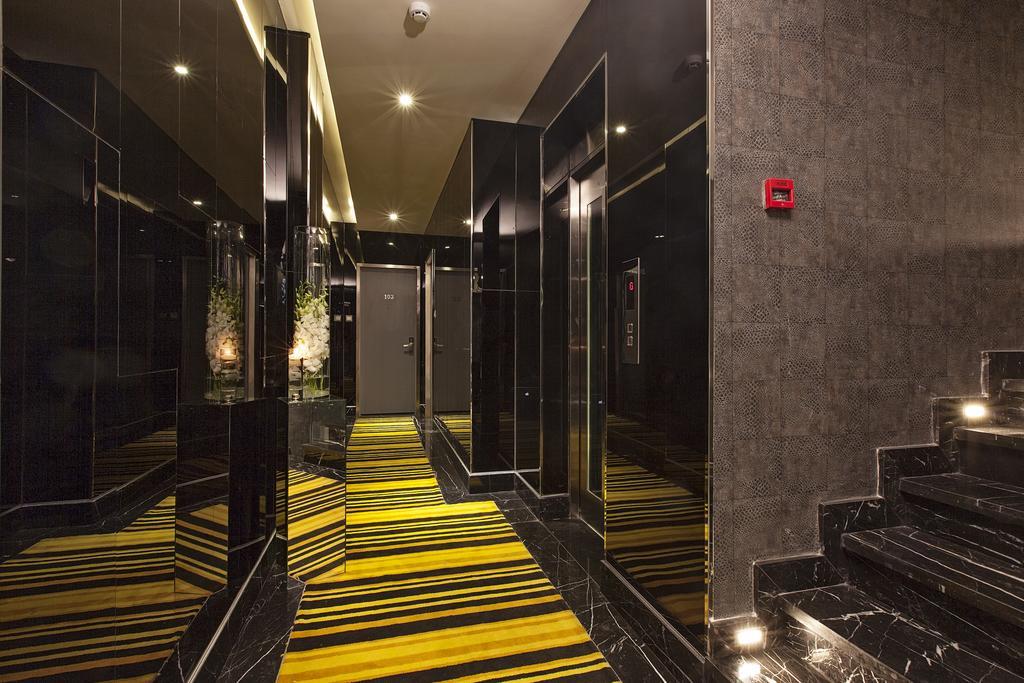 Signature Boutique Hotel Хошимін Екстер'єр фото